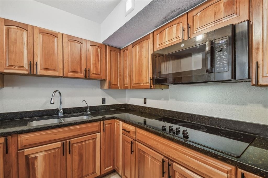 100 Oakmont Lane - Photo 21