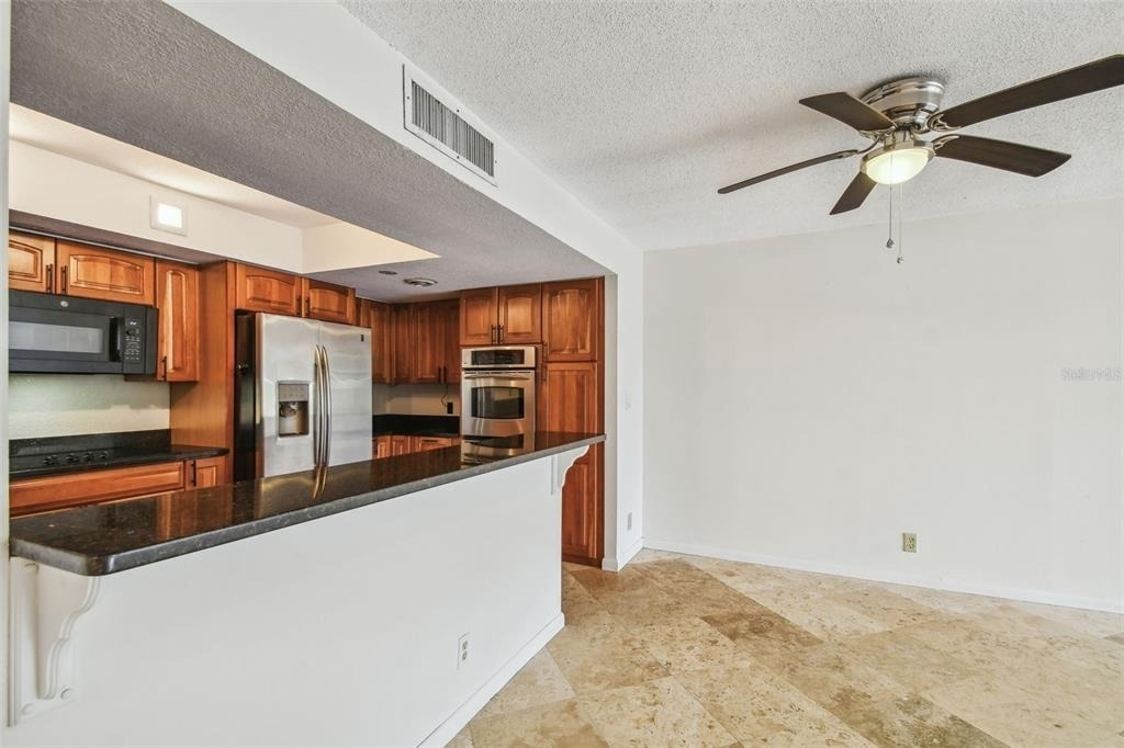 100 Oakmont Lane - Photo 5