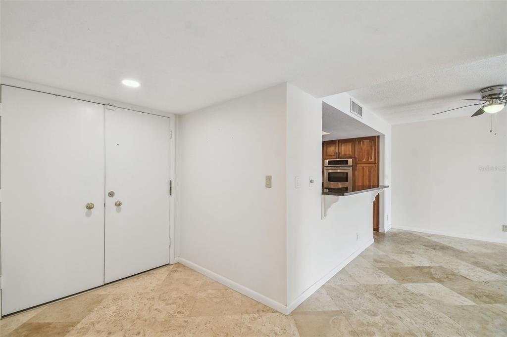 100 Oakmont Lane - Photo 3