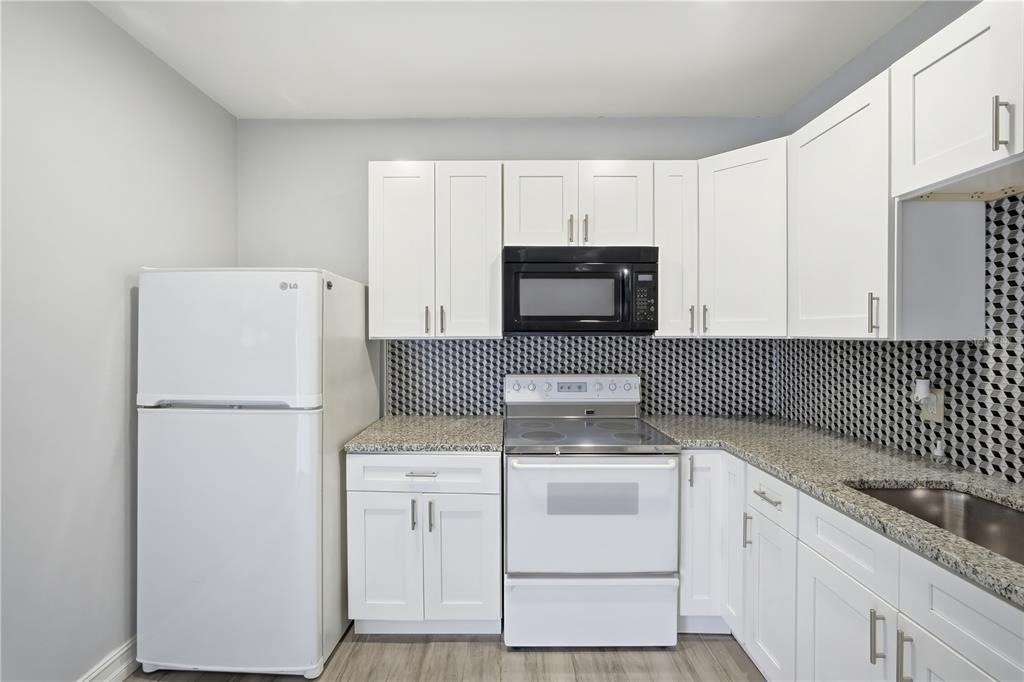 1411 E 24th Avenue - Photo 6