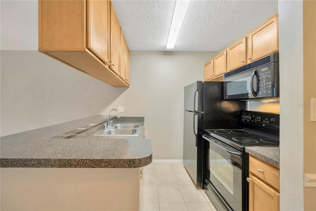 308 Lake Parsons Green - Photo 7
