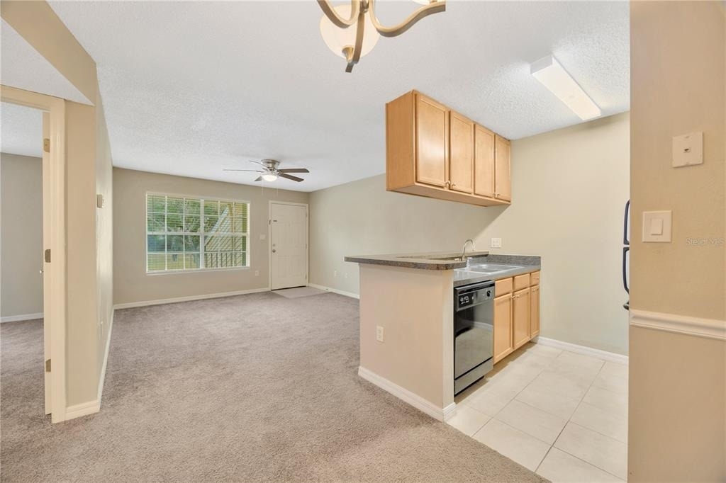 308 Lake Parsons Green - Photo 5