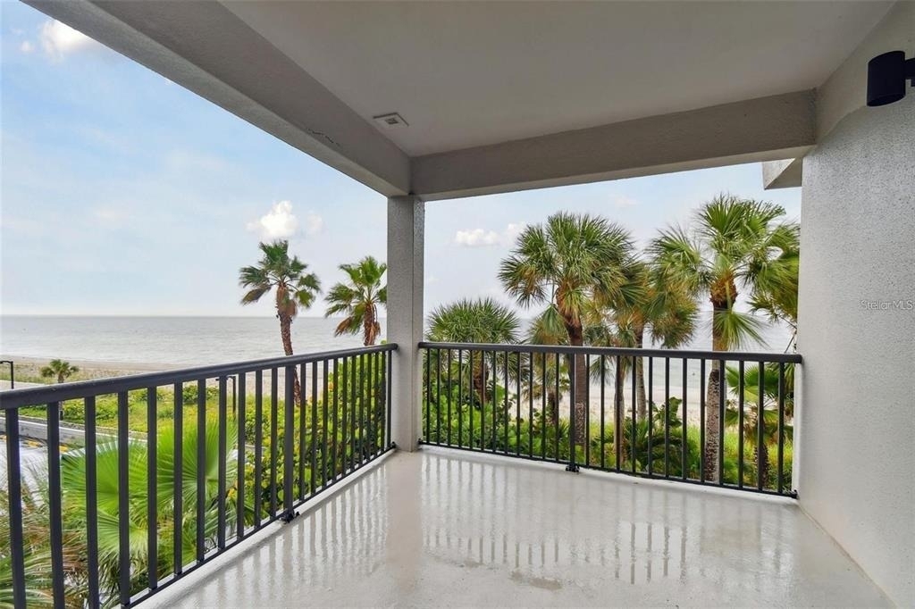 1600 Gulf Boulevard - Photo 8