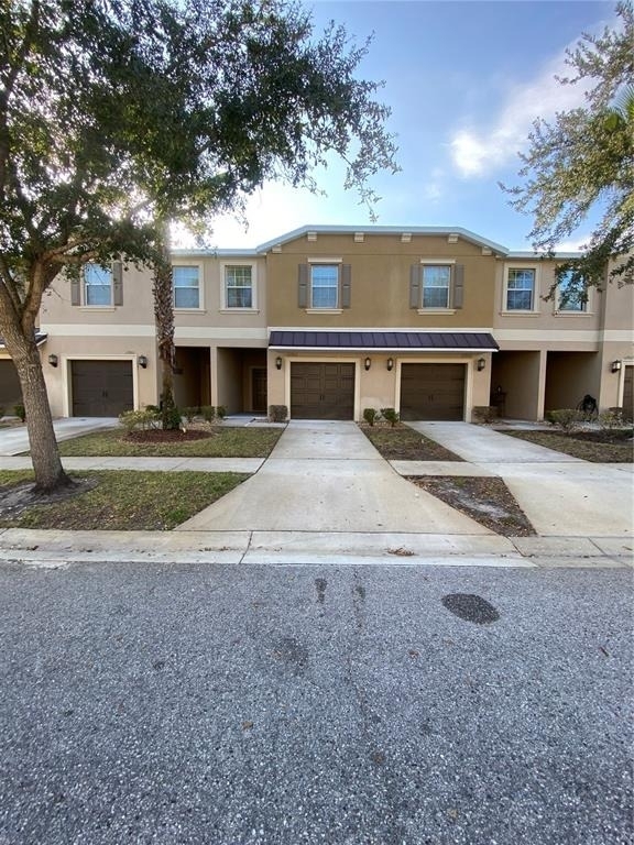 11903 Greengate Drive - Photo 1