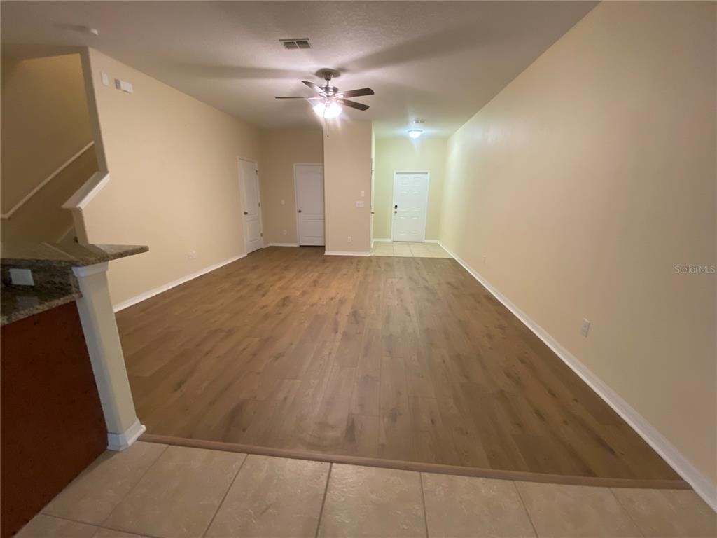 11903 Greengate Drive - Photo 2