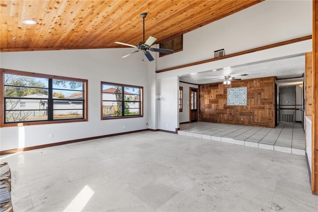 10301 Trail Ridge Lane - Photo 10