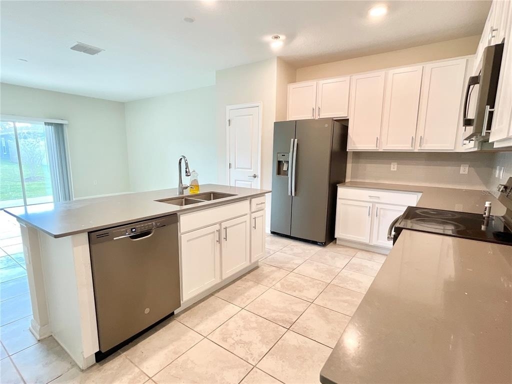 4424 Blackbird Street - Photo 5