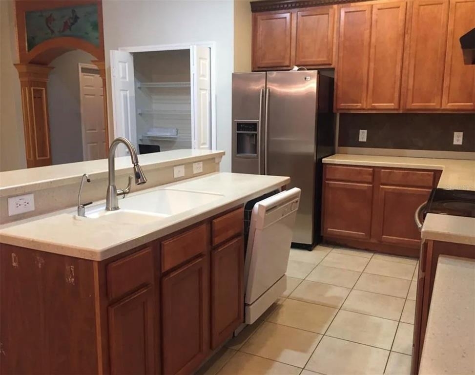 890 Marcello Boulevard - Photo 10