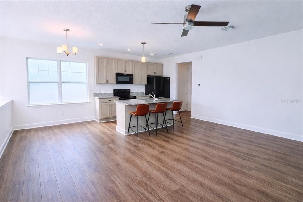 6643 Bridgman Street - Photo 3