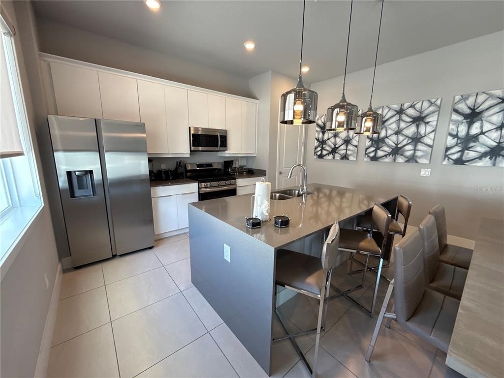 7740 Sandy Ridge Drive - Photo 4
