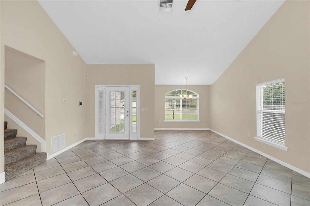 1422 Saffron Trail - Photo 4