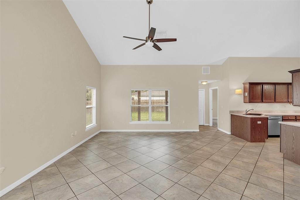 1422 Saffron Trail - Photo 9