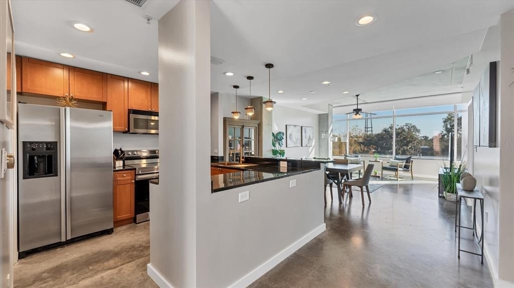 525 E Jackson St Street - Photo 17