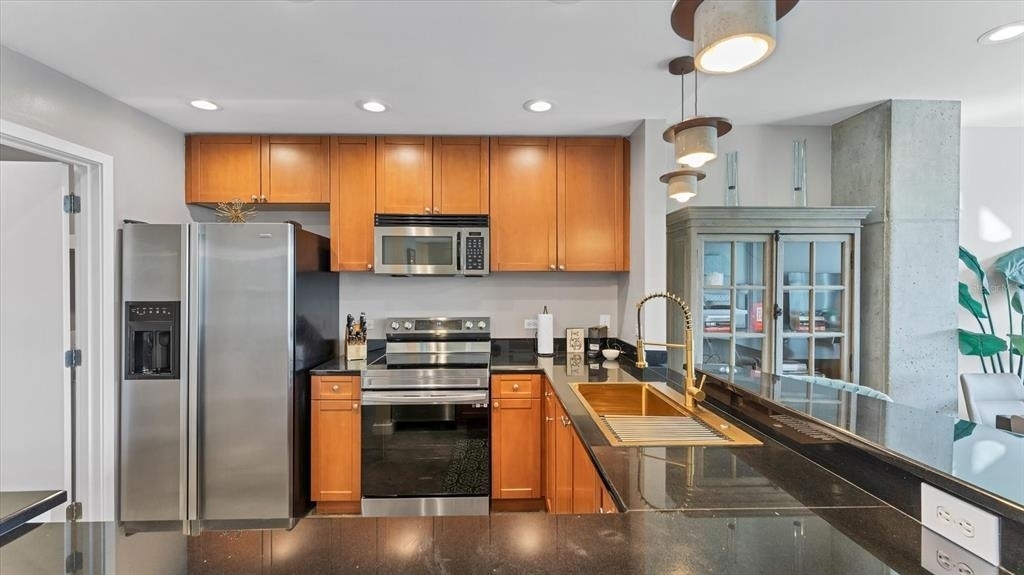 525 E Jackson St Street - Photo 16