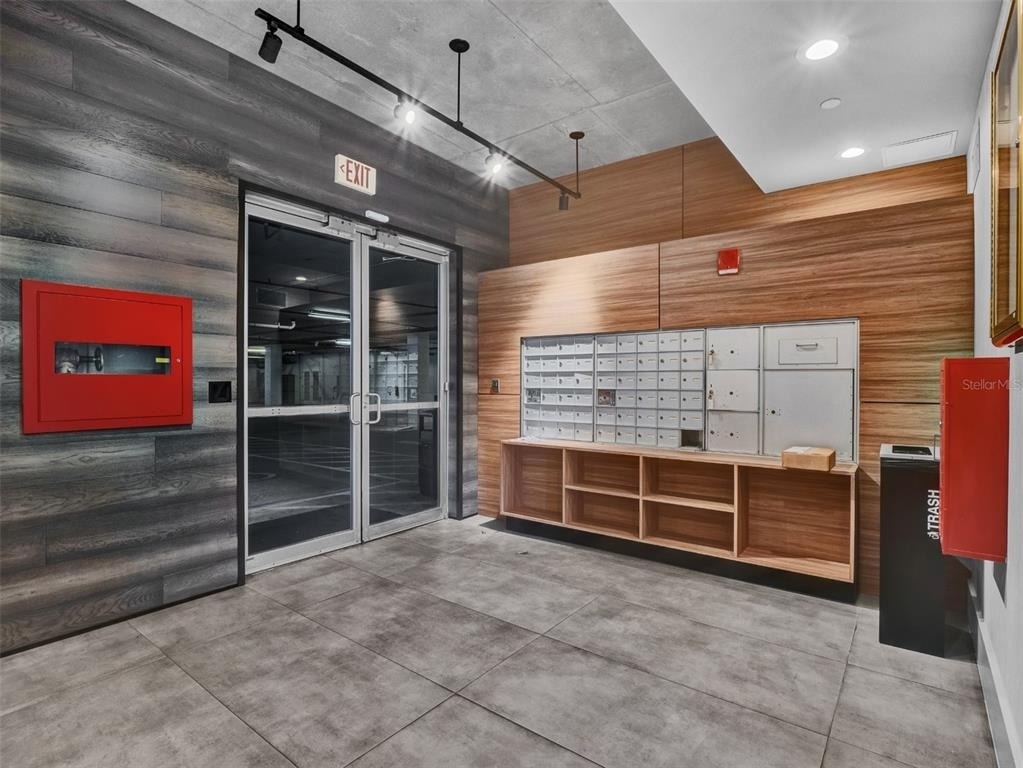 525 E Jackson St Street - Photo 49