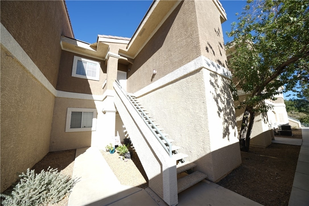 833 Aspen Peak Loop - Photo 0