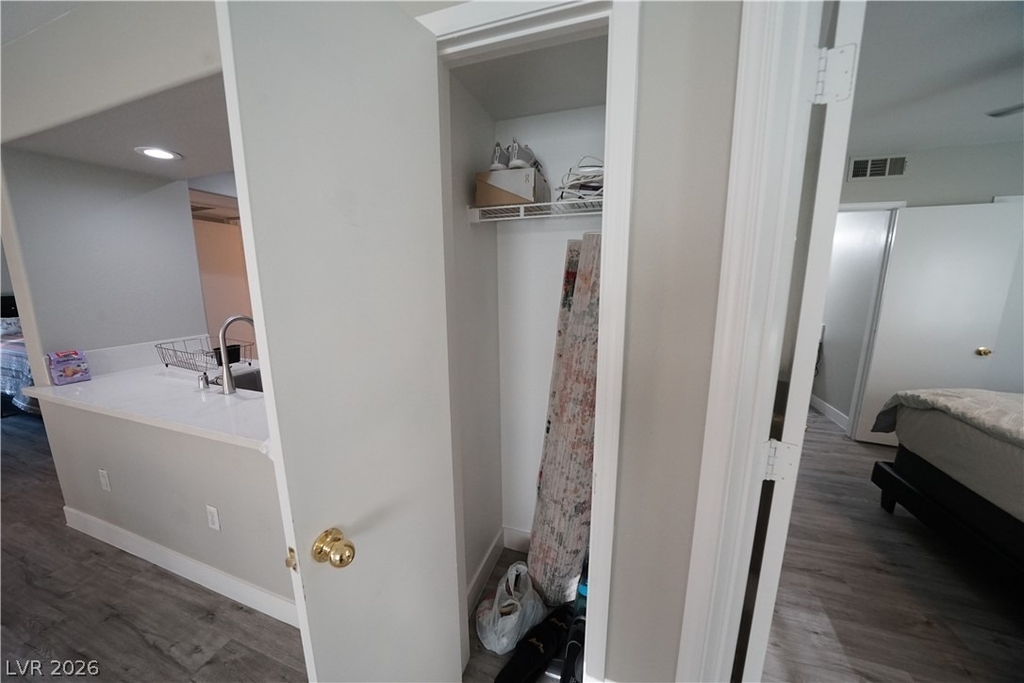 7255 W Sunset Road - Photo 11