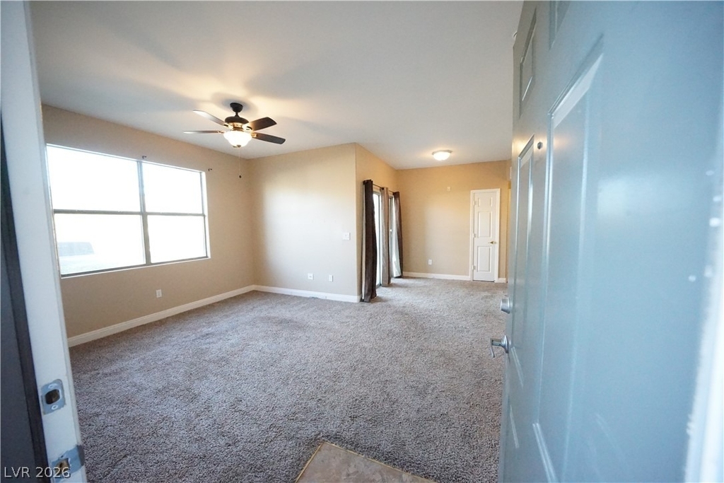 8000 W Badura Avenue - Photo 5