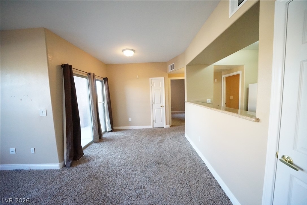 8000 W Badura Avenue - Photo 8