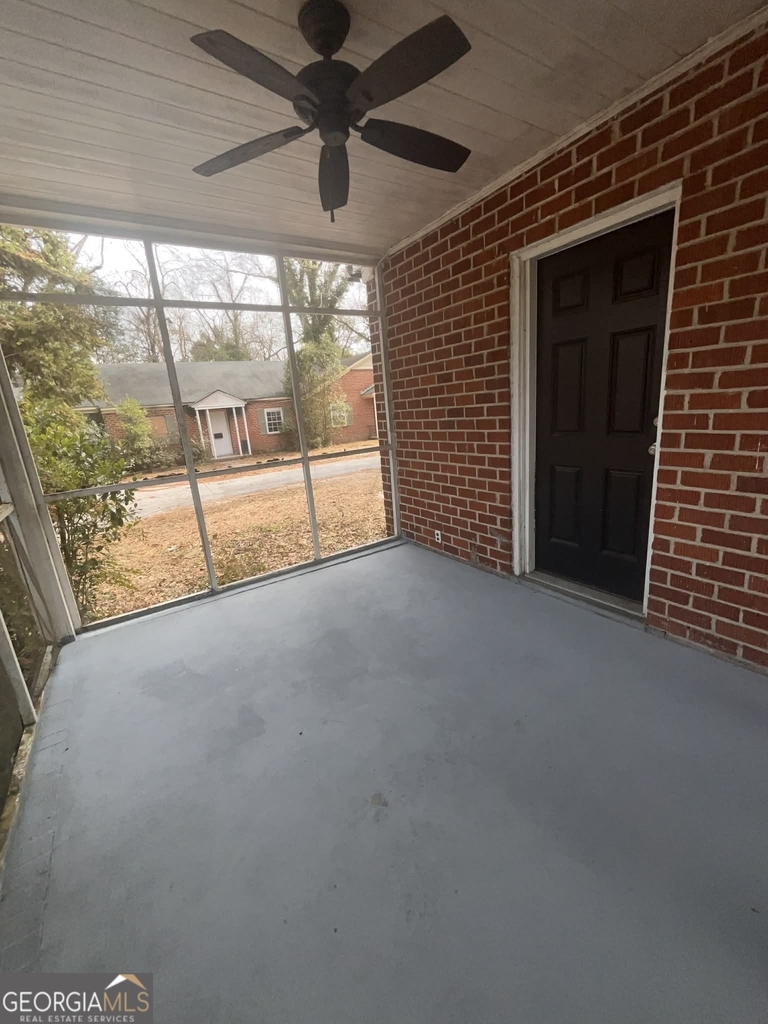1067 Boulevard - Photo 6