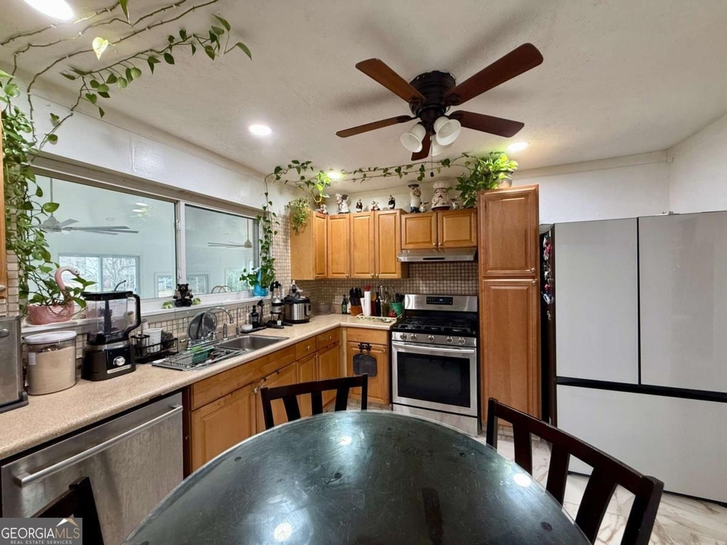 1795 San Andra Drive - Photo 9