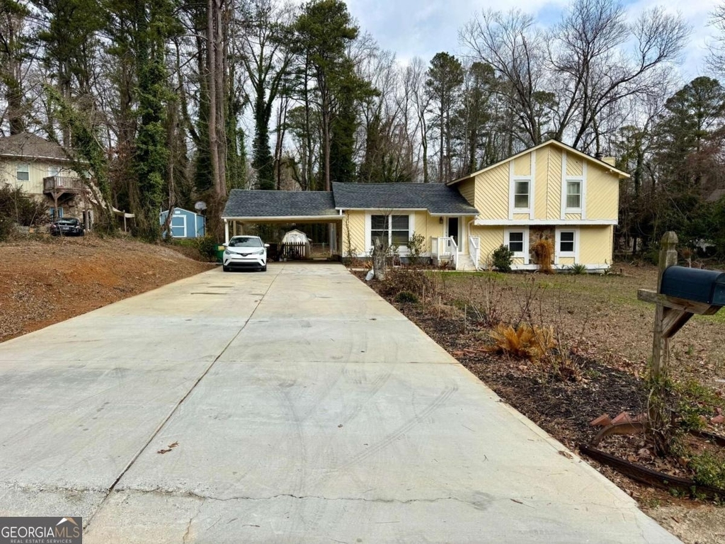 1795 San Andra Drive - Photo 0