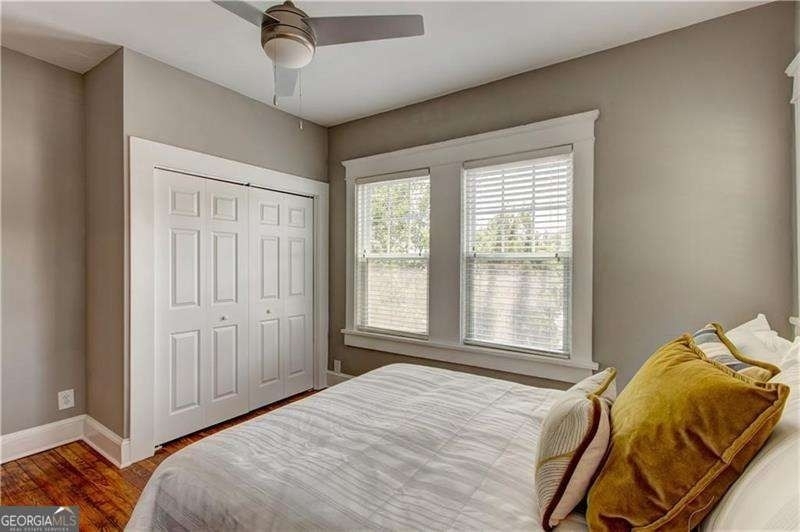 722 Ponce De Leon Court Ne - Photo 16