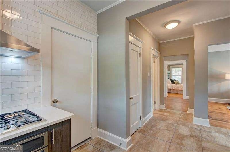 722 Ponce De Leon Court Ne - Photo 23