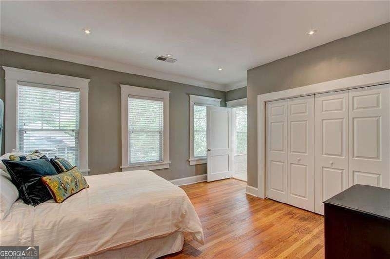 722 Ponce De Leon Court Ne - Photo 15