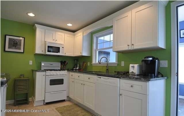 429 Euclid Avenue - Photo 1