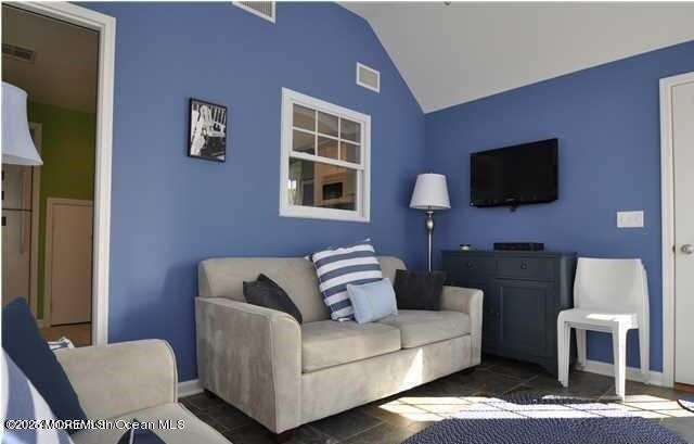 429 Euclid Avenue - Photo 5