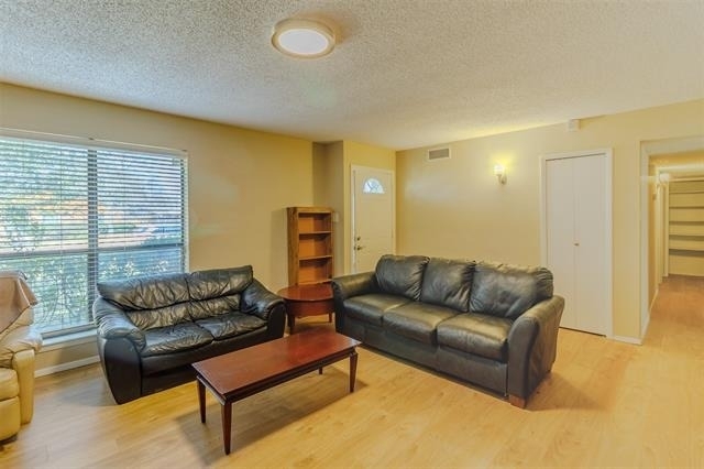 2614 Saint George Drive - Photo 2