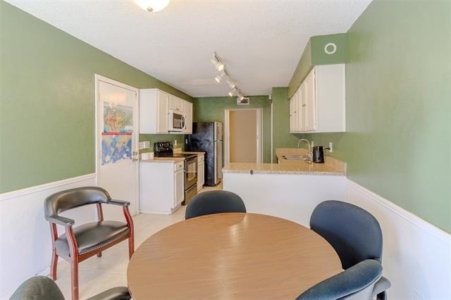 2614 Saint George Drive - Photo 19