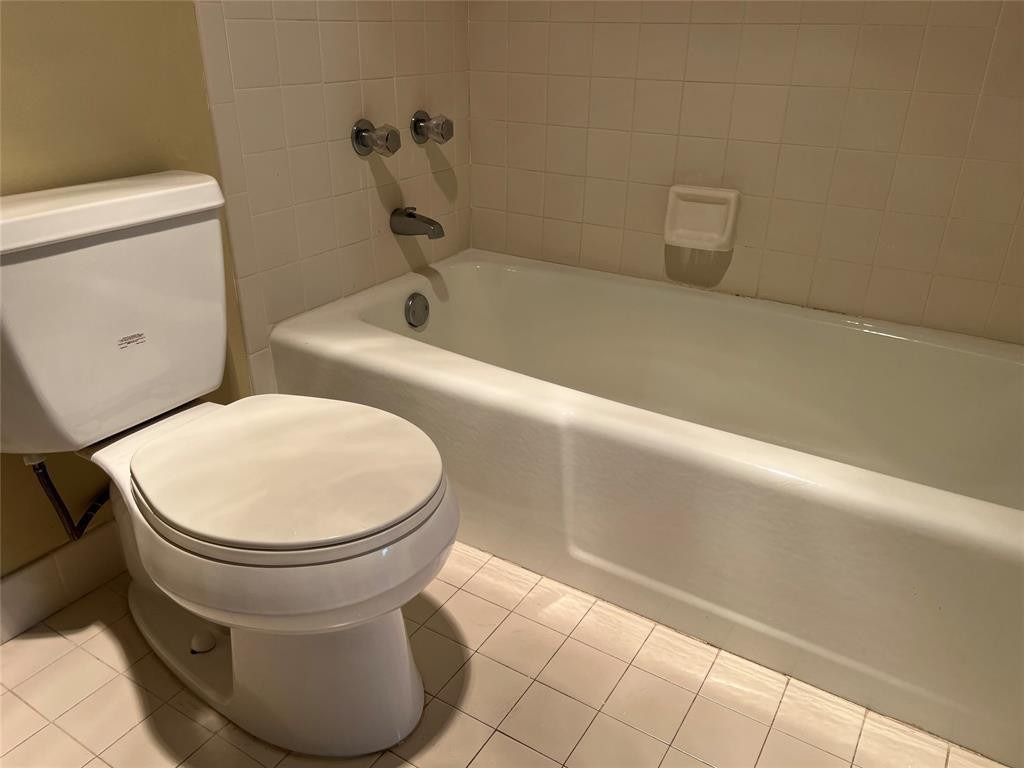 445 Se 21st Avenue - Photo 22