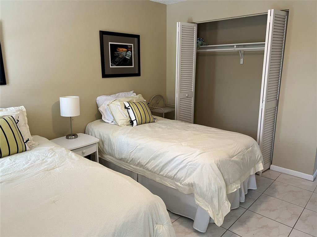 445 Se 21st Avenue - Photo 25
