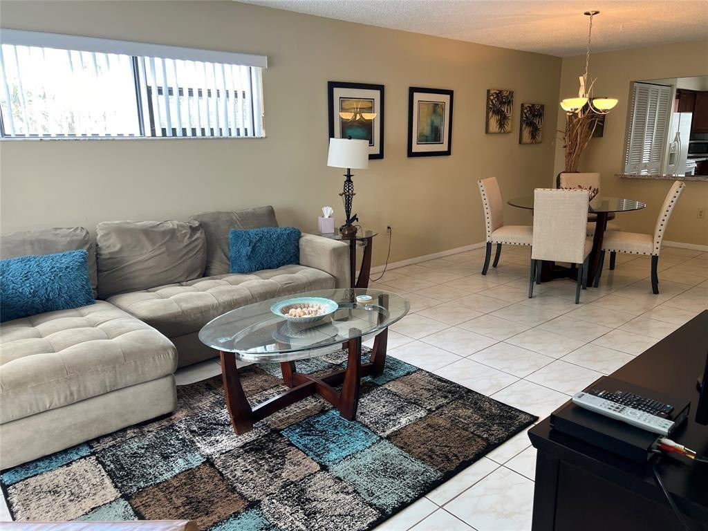 445 Se 21st Avenue - Photo 13