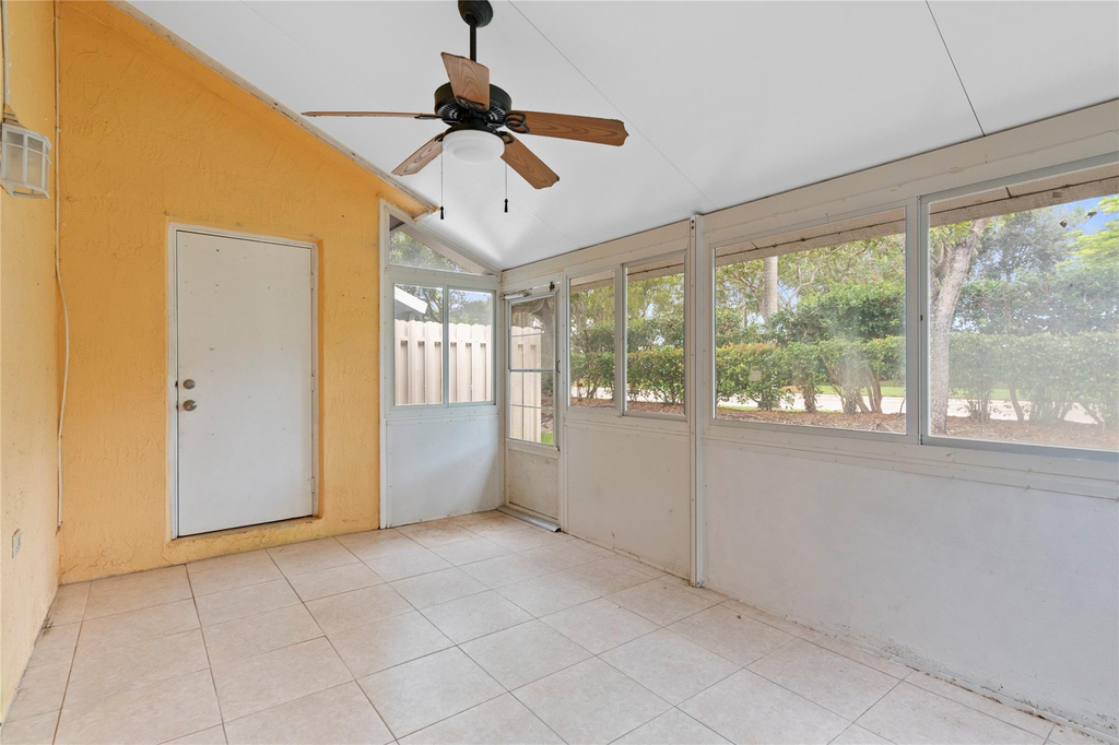 1186 Sw 44th Avenue - Photo 22