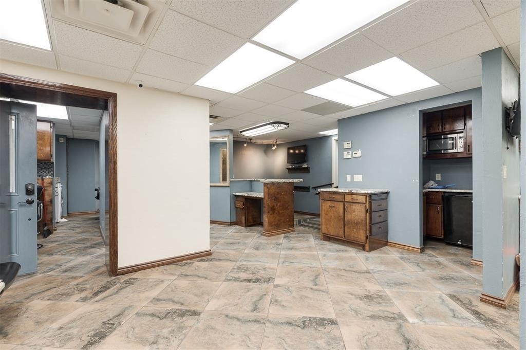 3801 Nw 63rd Street - Photo 6