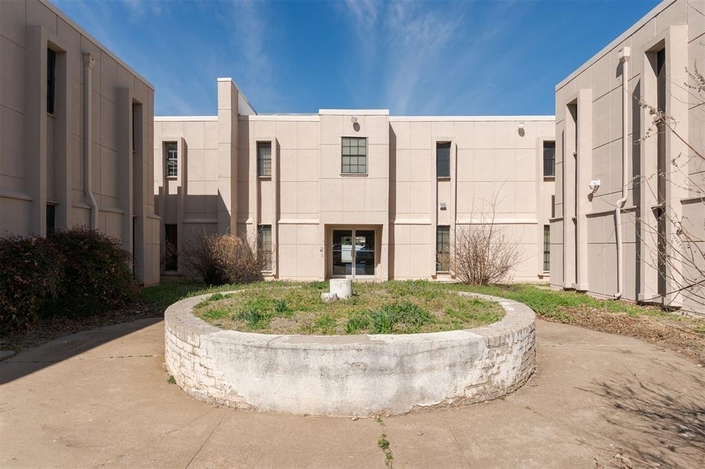 3801 Nw 63rd Street - Photo 4