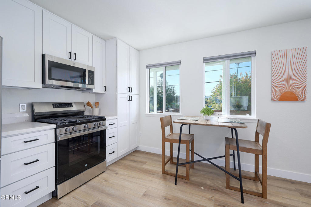97 Everett Street - Photo 11