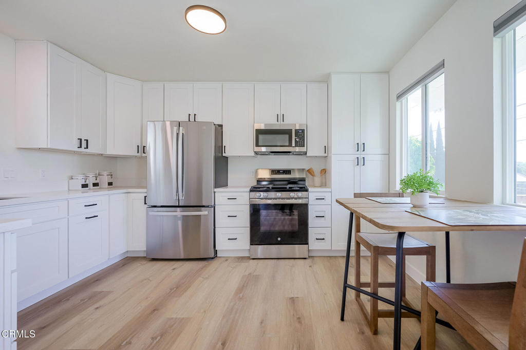 97 Everett Street - Photo 10