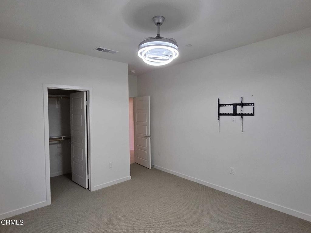 711 Winchester Drive - Photo 16