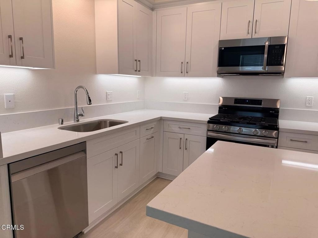711 Winchester Drive - Photo 30