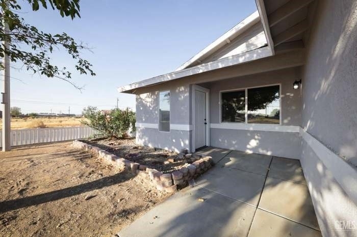 21231 Corwin - Photo 1