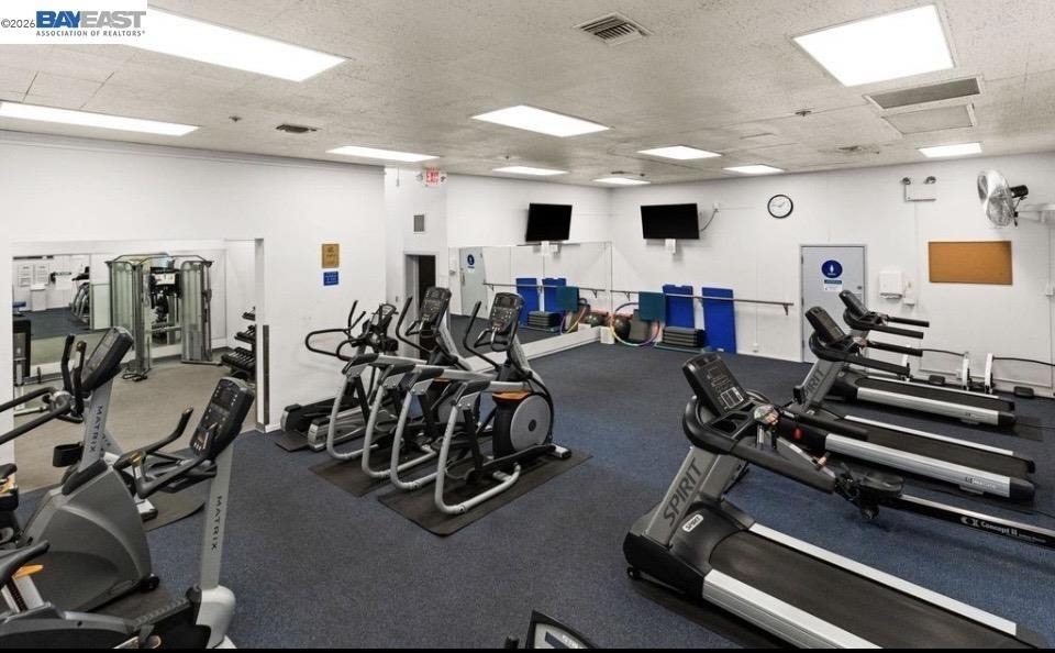 320 N Civic Dr - Photo 21