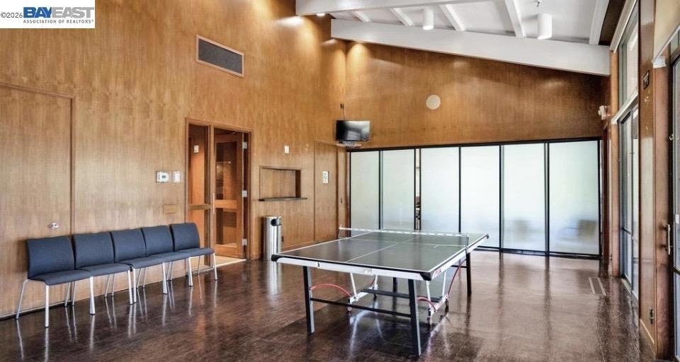 320 N Civic Dr - Photo 20