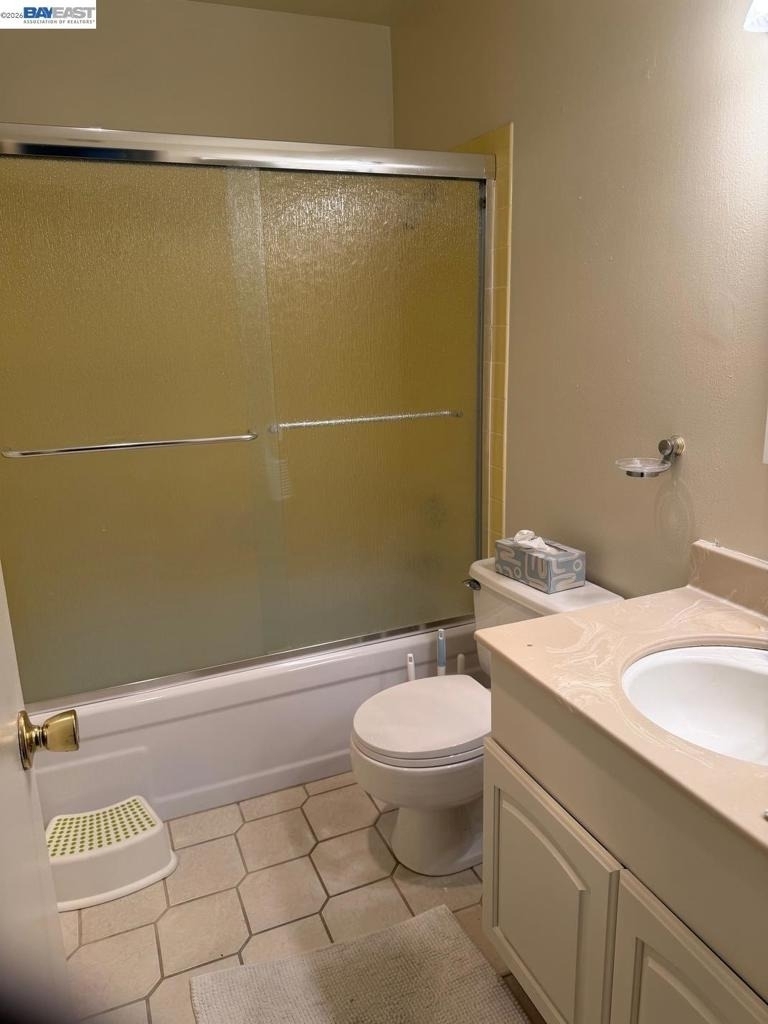320 N Civic Dr - Photo 10