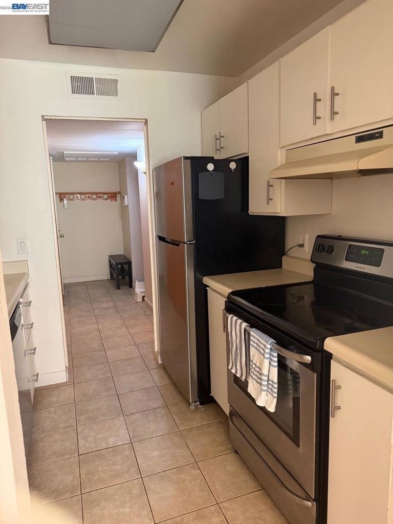320 N Civic Dr - Photo 6