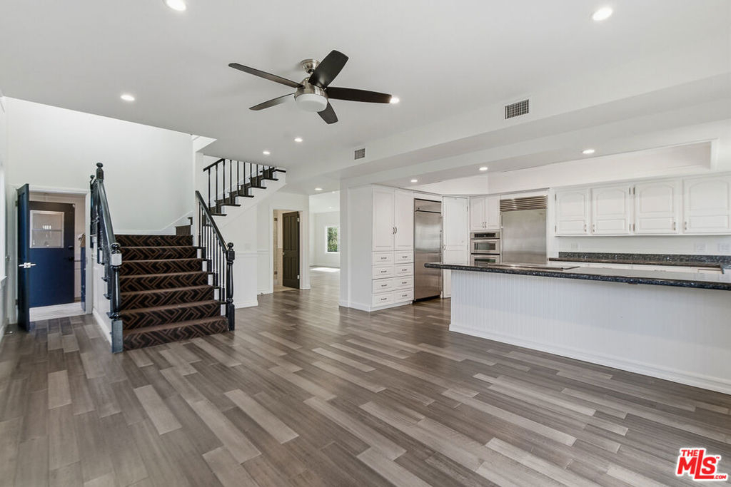 1301 Angelus Avenue - Photo 12
