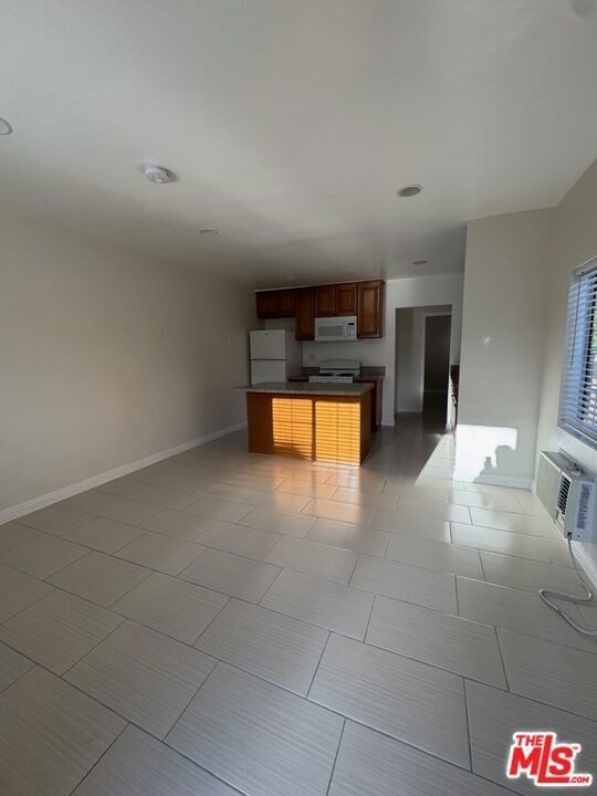 315 N Coronado Street - Photo 5
